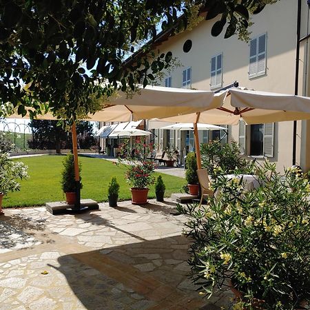 Locanda Del Boscogrande Montegrosso dʼAsti Eksteriør bilde