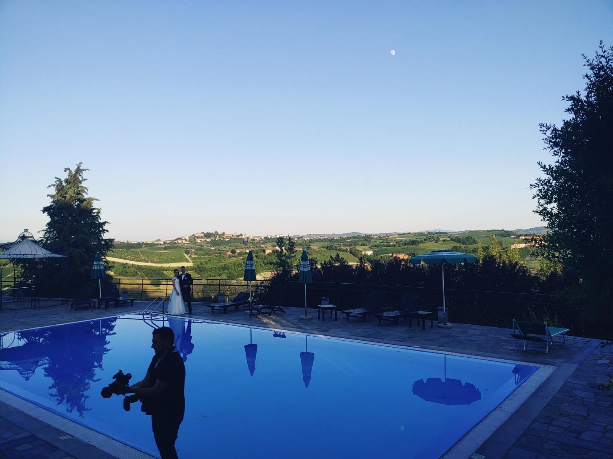 Locanda Del Boscogrande Montegrosso dʼAsti Eksteriør bilde