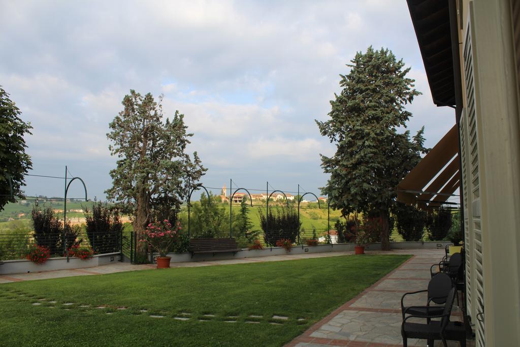 Locanda Del Boscogrande Montegrosso dʼAsti Eksteriør bilde