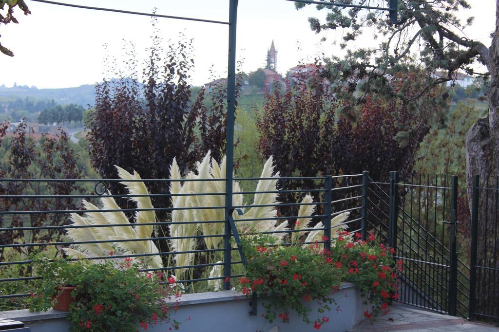 Locanda Del Boscogrande Montegrosso dʼAsti Eksteriør bilde